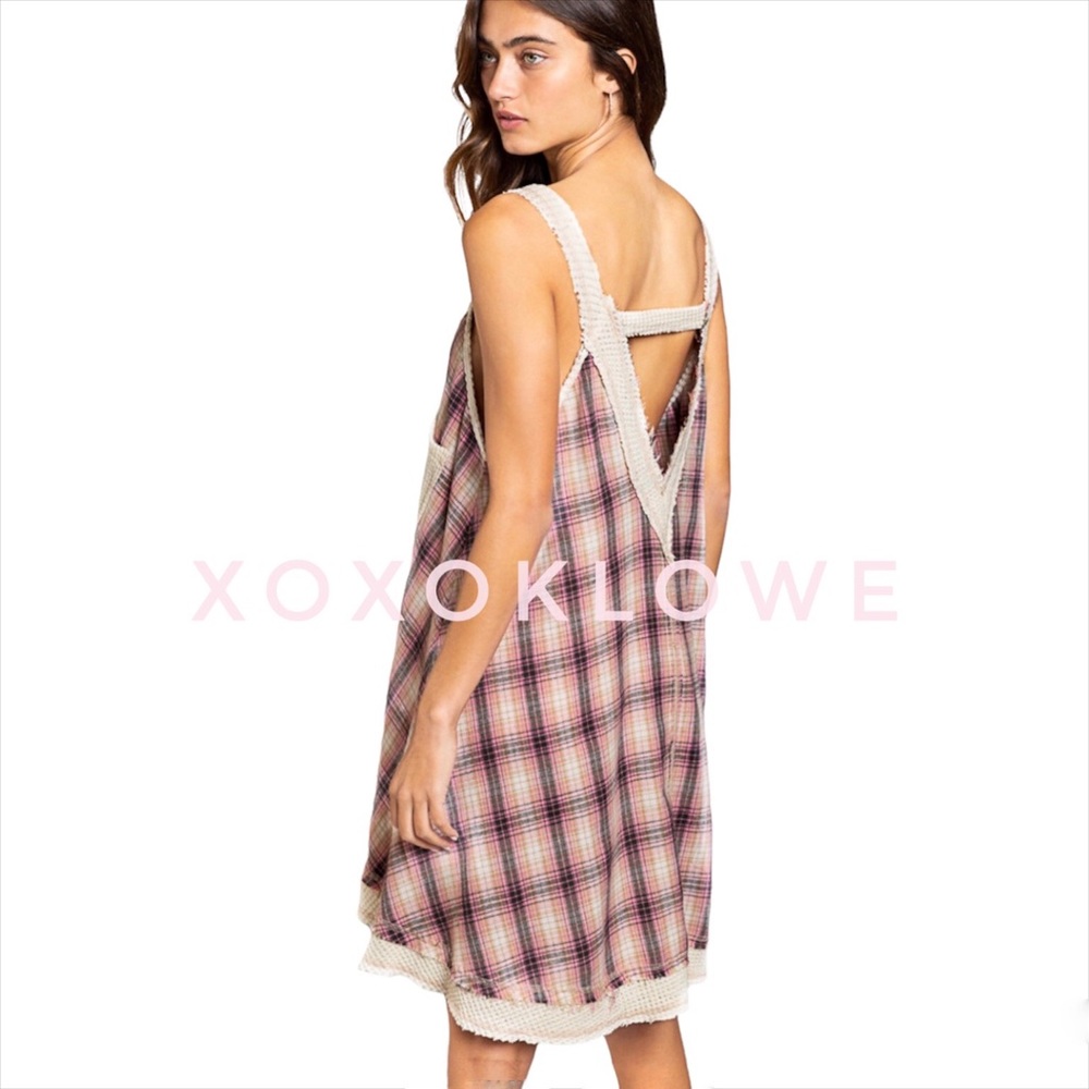 POL Retro Plaid Sleeveless Relaxed Fit Sundress - Picture 5 of 10